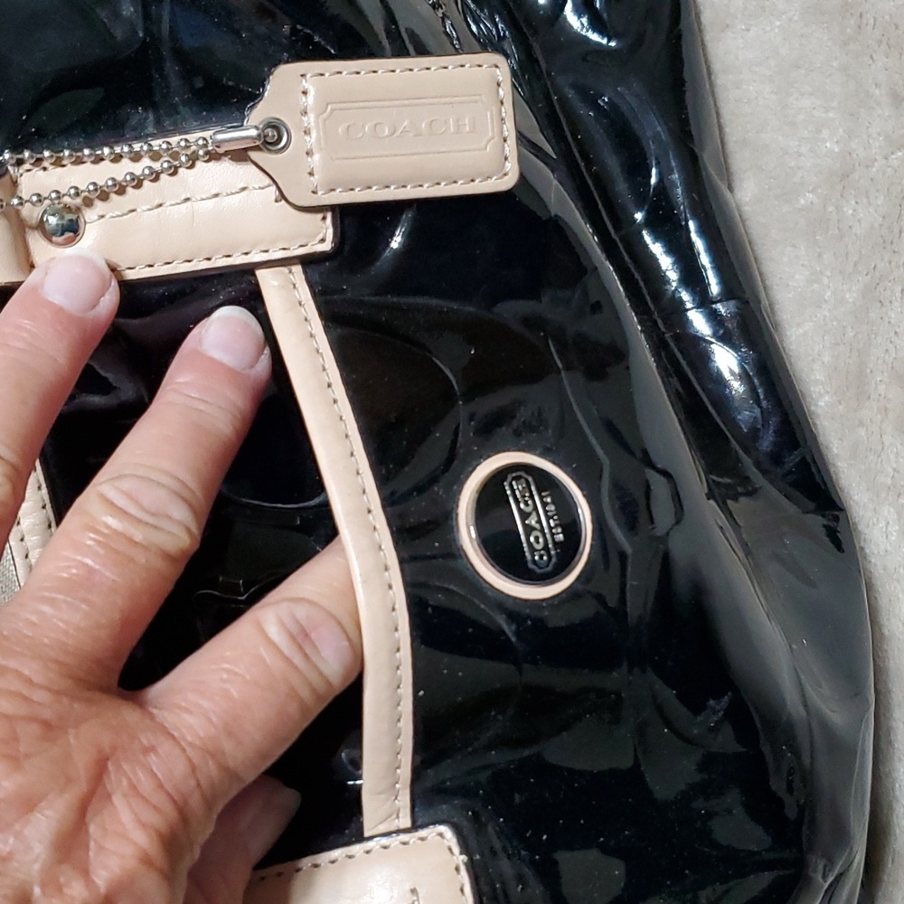 Coach purse - Picture 10 of 10